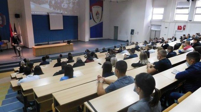 An Academic Class Was Held For Newly Enrolled Students In The Academic 2020/21