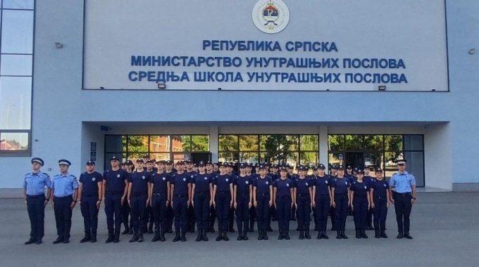 Studenti FBN-a Na Policijskoj Obuci