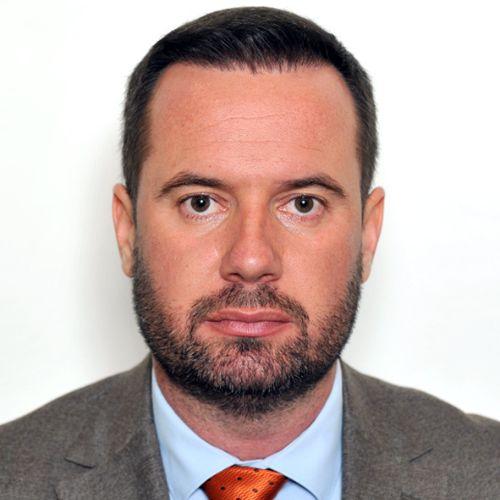 slaviša 500×500 (1)